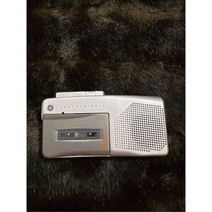 General Electric GE Micro Cassette Handheld Voice Activated Recorder 3-5377